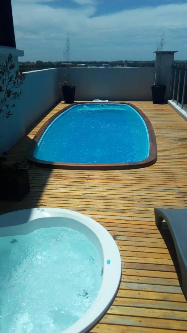 Amerian Rafaela Hotel Luaran gambar