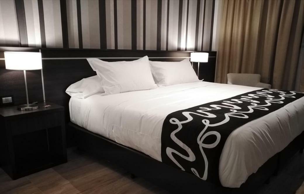 Amerian Rafaela Hotel Luaran gambar